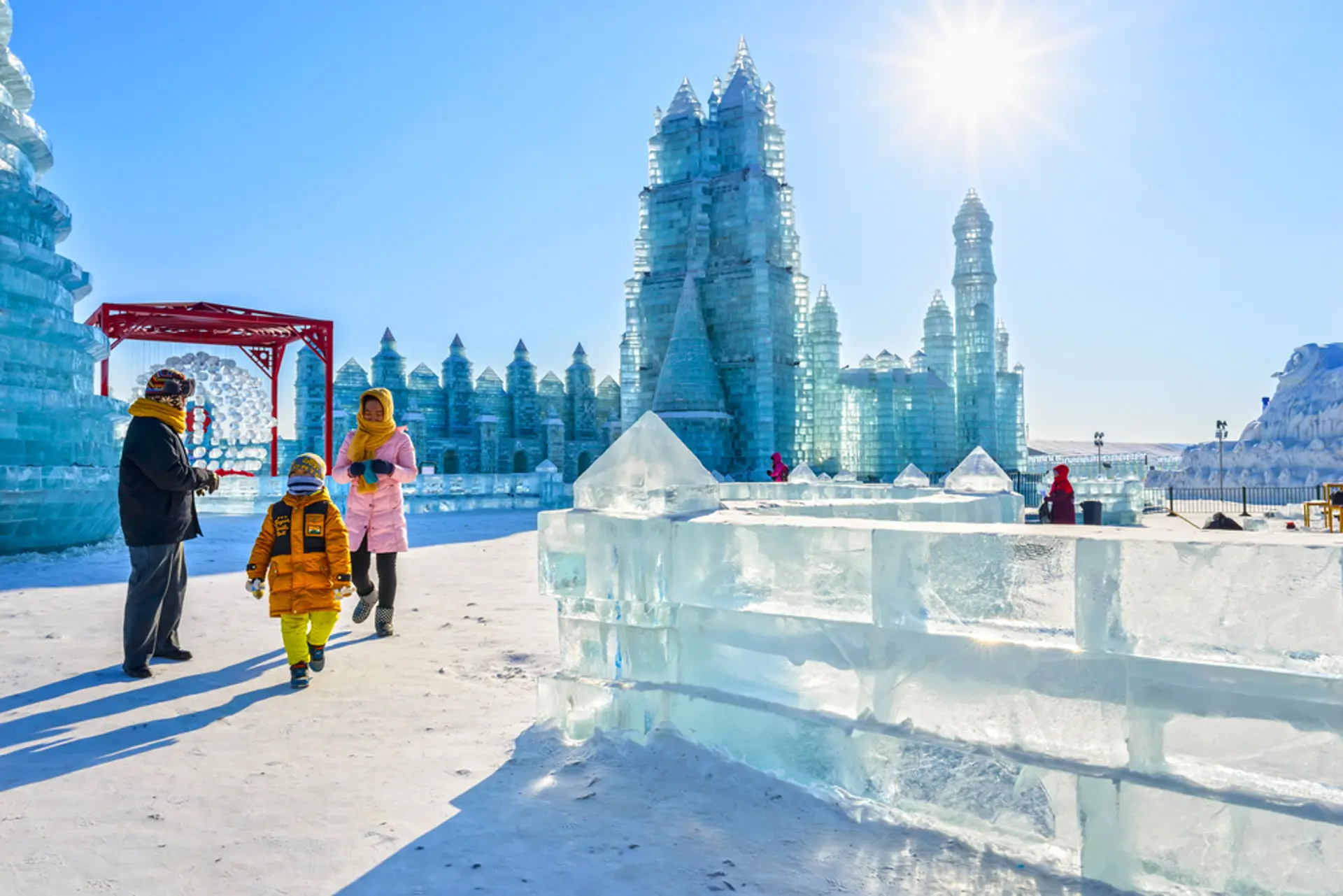 Tour Hà Nội - Cáp Nhĩ Tân - Làng Tuyết Hương – Thế giới băng đăng - Trang viên Volga 5 ngày 4 đêm: Lịch trình, điểm nổi bật, giá bán và kinh nghiệm du lịch