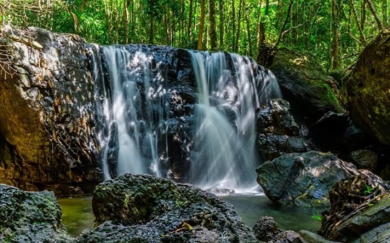 Suối Tranh với vẻ đẹp tự nhiên, độc đáo