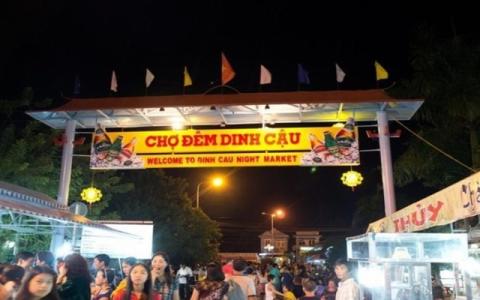 Chợ đêm Dinh Cậu Phú Quốc